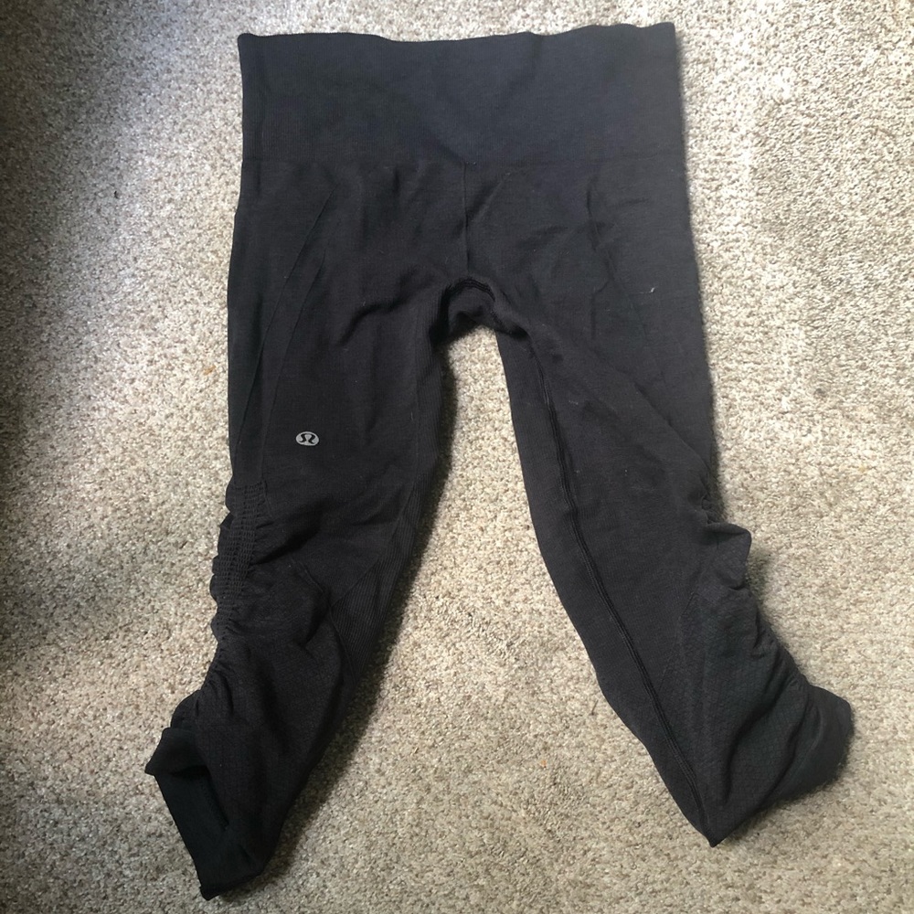Lululemon pants and crops